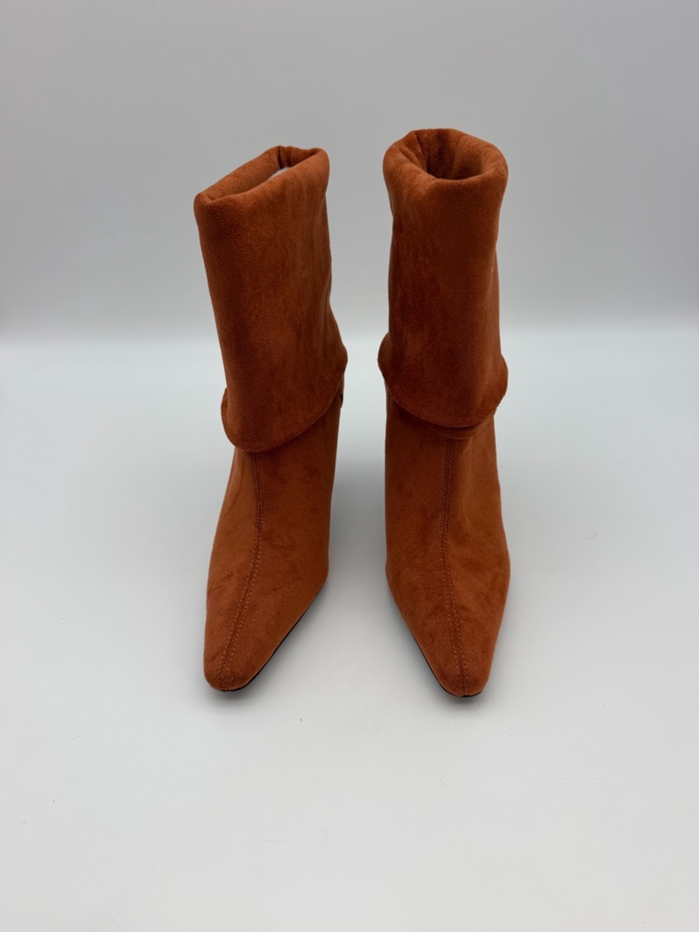 READ Rust Suede Pointed-Toe Slouch Booties sz6 - Picture 3 of 8